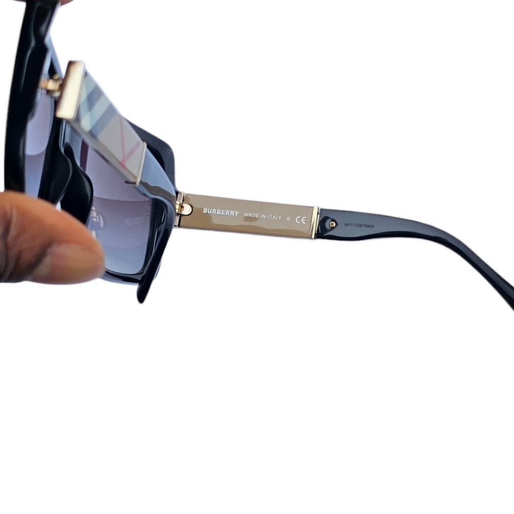 Burberry Sunglasses - Picture 4 of 5